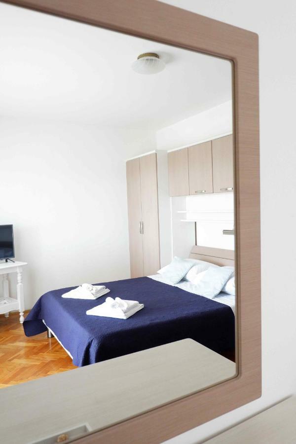 Apartment Ponos Krk Town Exterior photo